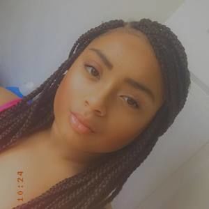 Meet your Posher, Diondra